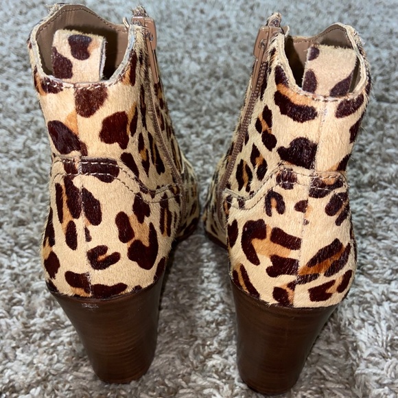 Steve Madden Ladd Cow Hair Cheetah Print Booties - Picture 6 of 16